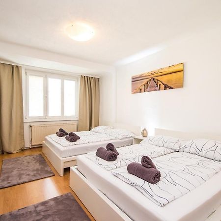 Lavie Apartment Wina Bagian luar foto